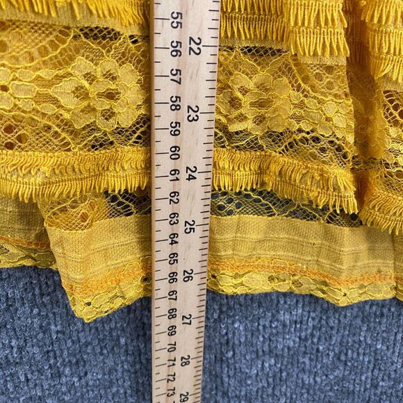 UMGEE Poncho Top Large Yellow Lace Pullover Round Neck Ruffle Boho Hippie 90s - Picture 6 of 6